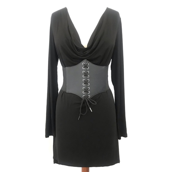 Alice + Olivia Dresses & Skirts - Alice & Olivia Black Drape Front Long Sleeve Dress